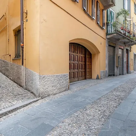 Easy Welcome Casa Roncati -